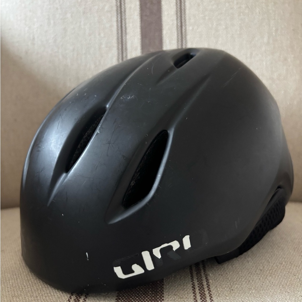 Giro Matte Black Helmet kids